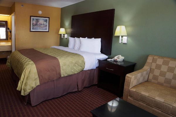 Executive Inn Opp image 19