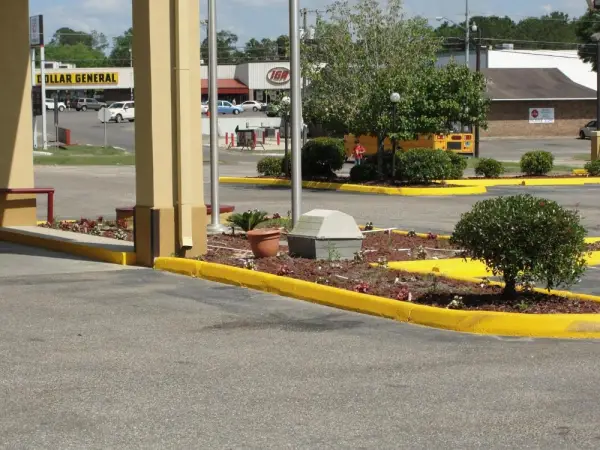 Executive Inn Opp 9
